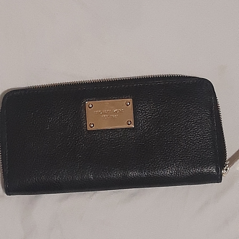 Wallet - Picture 2 of 4